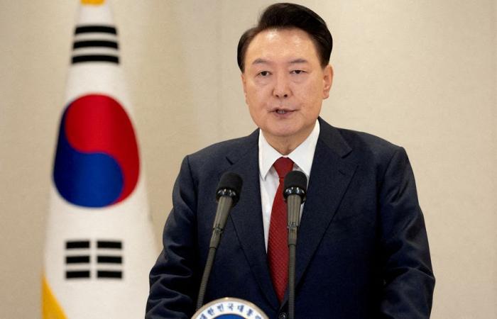 L’agenzia anticorruzione della Corea del Sud chiede alla polizia di arrestare il presidente Yoon