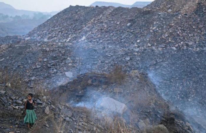 una dozzina di minatori intrappolati sottoterra dopo un’alluvione