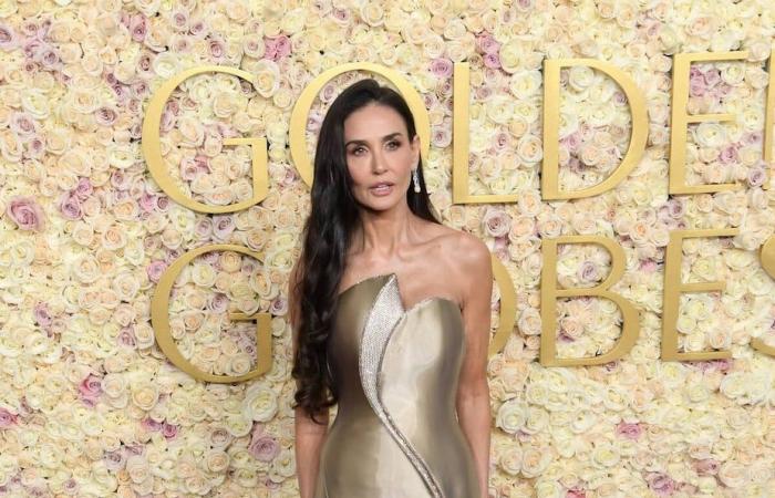 Demi Moore riceve il suo primo Golden Globe della carriera e le reazioni della sua famiglia sono davvero toccanti