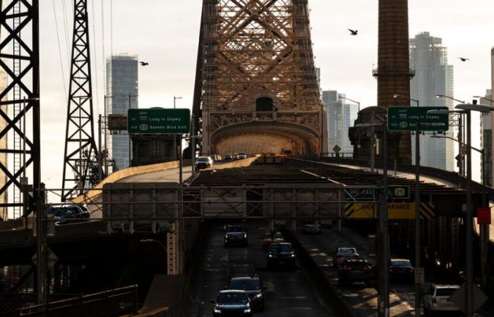 Il piano tariffario per la congestione di New York affronta la sua prima ora di punta