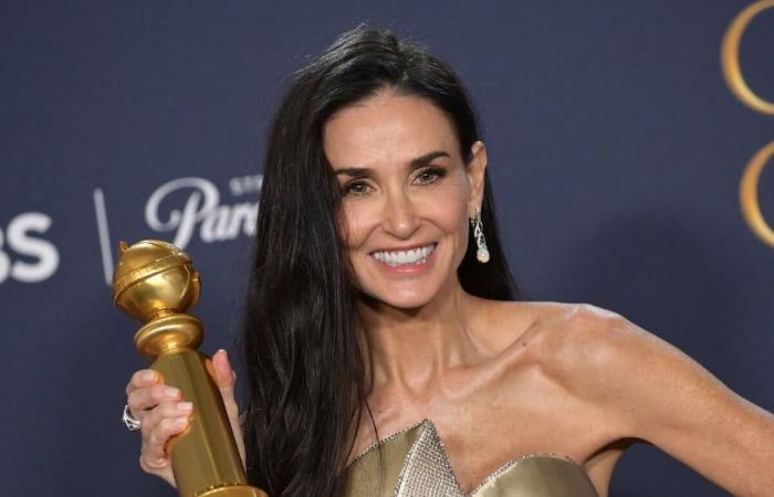 Demi Moore riceve il suo primo Golden Globe della carriera e le reazioni della sua famiglia sono davvero toccanti