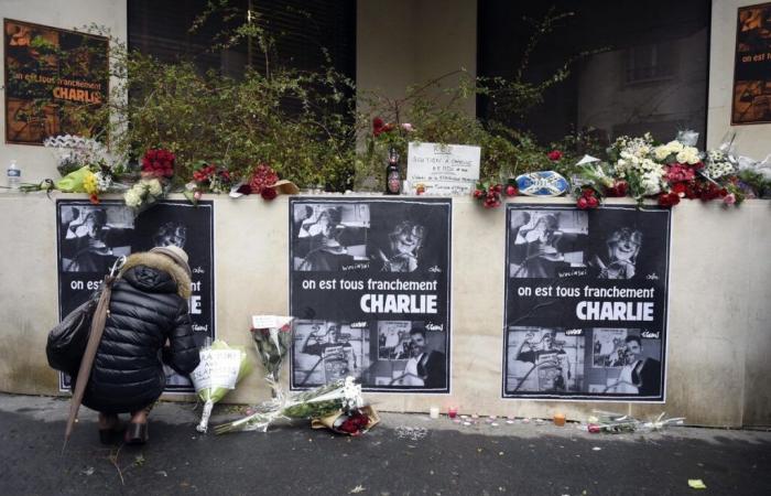 Dieci anni dopo l’attentato, Charlie Hebdo conserva la “voglia di ridere”