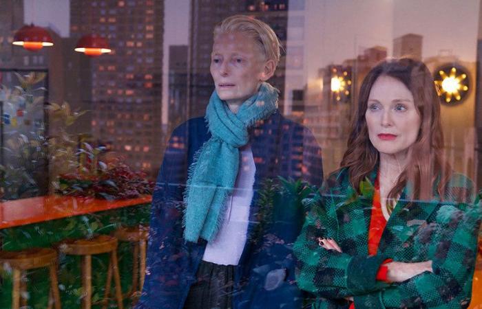 Il dramma sull’eutanasia di Pedro Almodóvar con Julianne Moore e Tilda Swinton