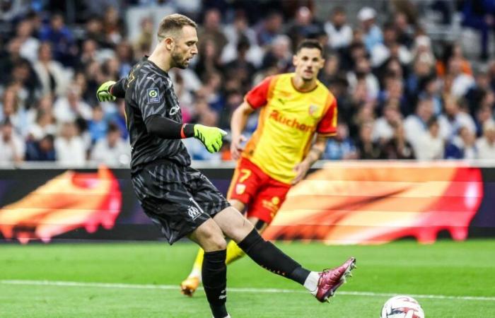 visite mediche in corso per Pau Lopez