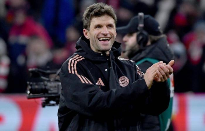 Thomas Müller risponde maliziosamente alle domande sul suo futuro