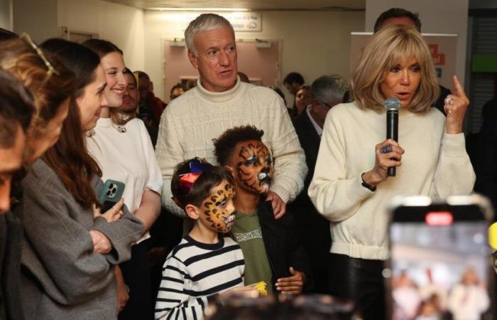 Didier Deschamps e Brigitte Macron in prima linea