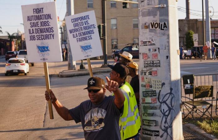 I lavoratori portuali potrebbero scioperare ancora se non si raggiungesse un accordo sull’automazione