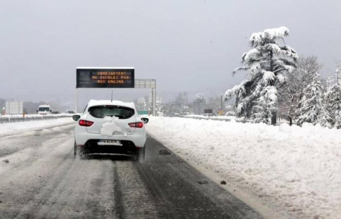 Il Nord e il Passo di Calais sotto la neve, diversi incidenti e 3 feriti