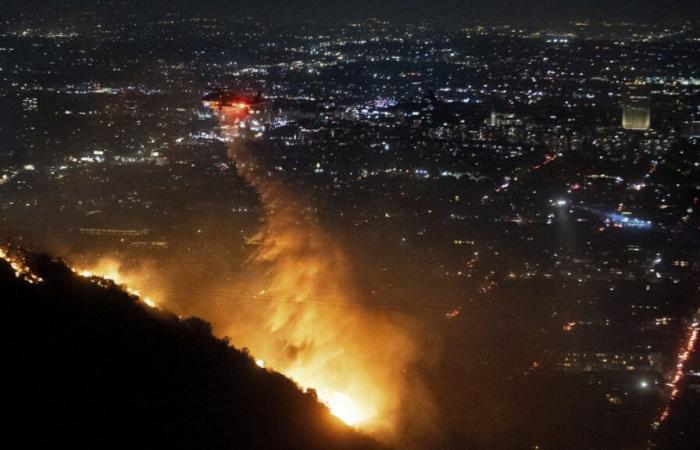 Billy Crystal e Mandy Moore tra coloro che hanno perso la casa negli incendi di Los Angeles