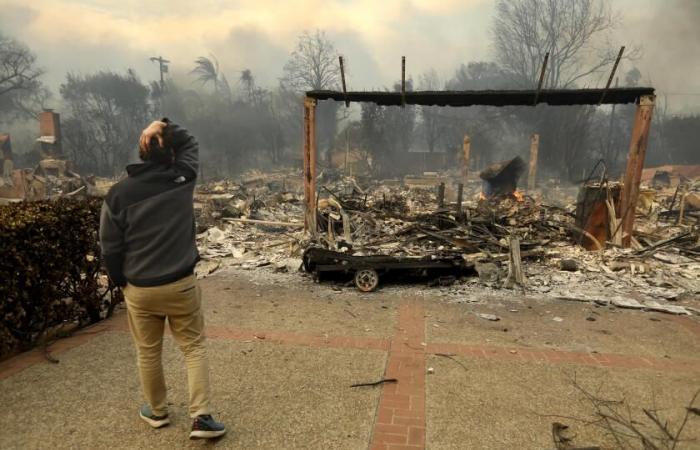 L’enorme portata dell’incendio viene messa a fuoco a Pacific Palisades