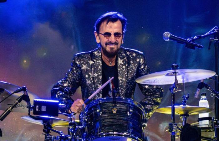 L’ex Beatles Ringo Starr torna in modalità country con “Look Up”, il suo nuovo album