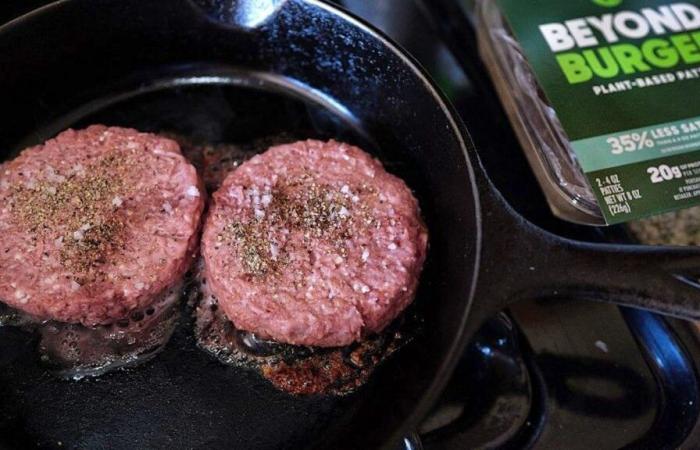 Carne e latti vegetali: calano le vendite, crolla la Borsa