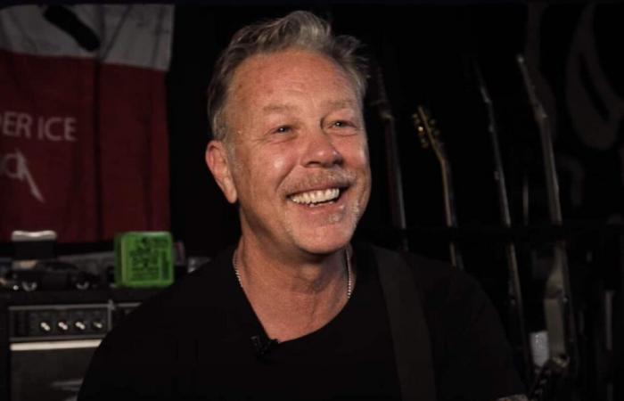 James Hetfield spiega il suo processo di scrittura dei testi ed elogia il talento di Tom Waits