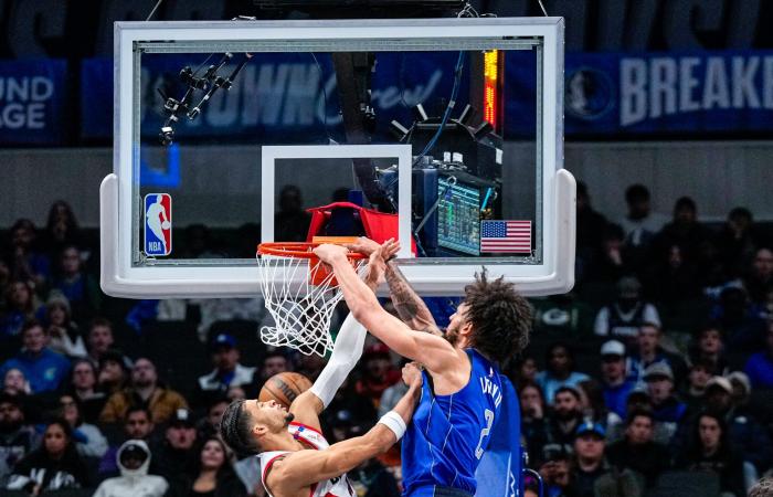 I Mavs concludono la partita con un parziale di 18-2 e vincono 117-111 sui Blazers