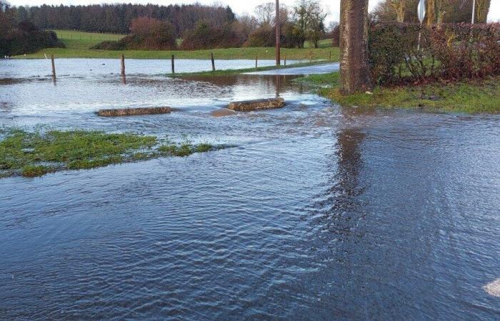 Immagini impressionanti dell’alluvione dell’Epte nella campagna intorno a Gournay-en-Bray