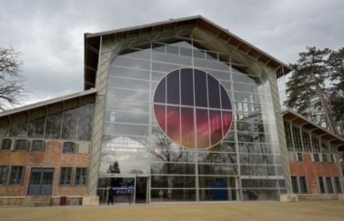 L’Hangar Y di Meudon, vicino a Parigi, spera di ospitare il calderone olimpico