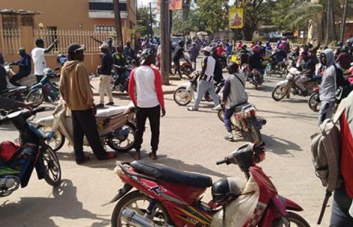 Tensione sulla regolamentazione motociclistica Giacarta in Senegal