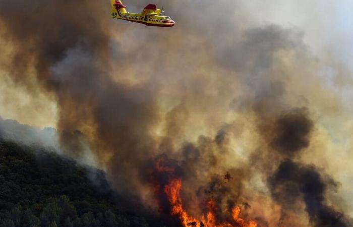 Incendi in California: il Quebec non potrà inviare più di quattro dispositivi in ​​totale