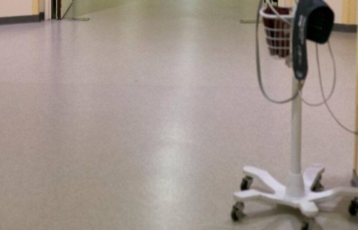 un paziente di 20 anni muore al pronto soccorso dopo ore di attesa – Libération