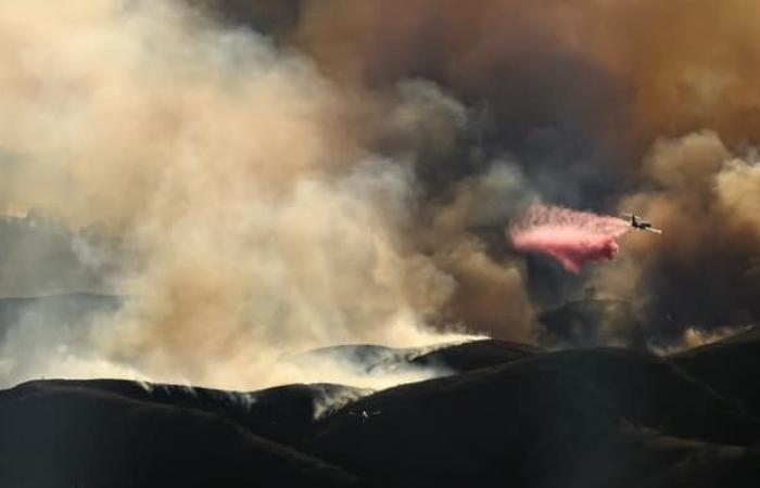 il bilancio sale ad almeno 10 morti, diversi gli incendi ancora fuori controllo