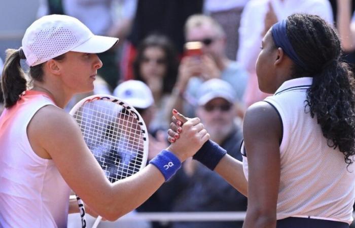 Australian Open, WTA > Coco Gauff, molto onesta su Iga Swiatek: “Non la conosco bene personalmente, ma dalle interazioni che abbiamo avuto, non credo proprio che quello che ha fatto sia stato intenzionale.”