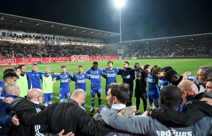 LIVE – Ligue 2 (J18): Bastia è chiaramente in vantaggio contro l’Ajaccio, Grenoble apre le marcature poco prima dell’intervallo a Caen, nessun gol ancora tra Paris FC e Amiens!