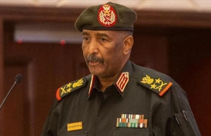 Al-Burhan e Goïta discutono delle modalità per rafforzare la cooperazione tra Sudan e Mali