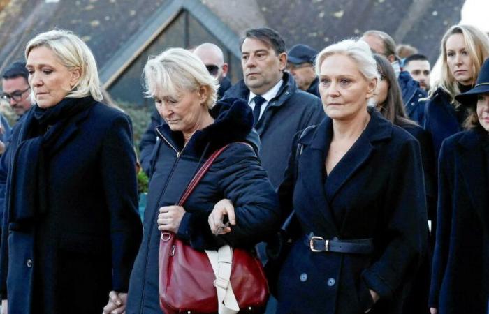 A Trinité-sur-Mer, L’addio a Jean-Marie Le Pen riunisce tutte le famiglie del Fronte Nazionale