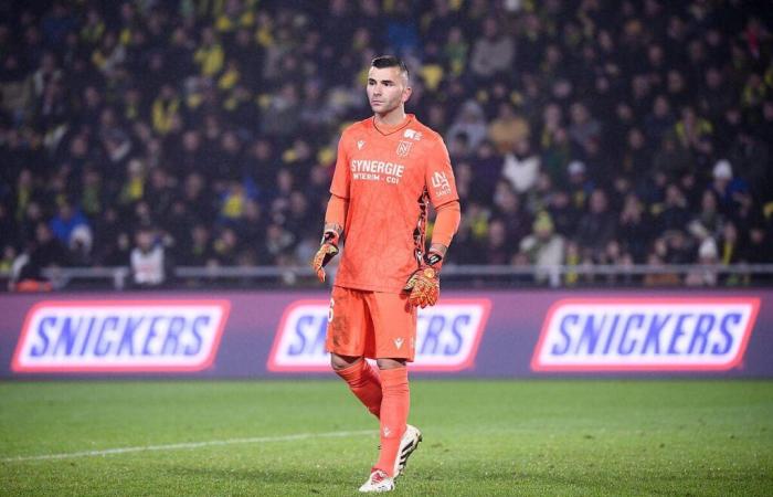 FCN: Lopes è in difficoltà, Kombouaré gli trova una scusa divertente