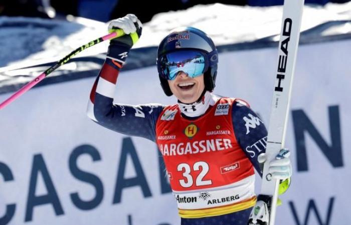 Lindsey Vonn ad alta velocità per la sua prima discesa libera in sei anni (Coppa del Mondo)