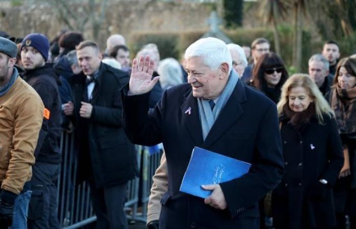 Jordan Bardella, Marine Le Pen… Chi era presente al funerale di Jean-Marie Le Pen?