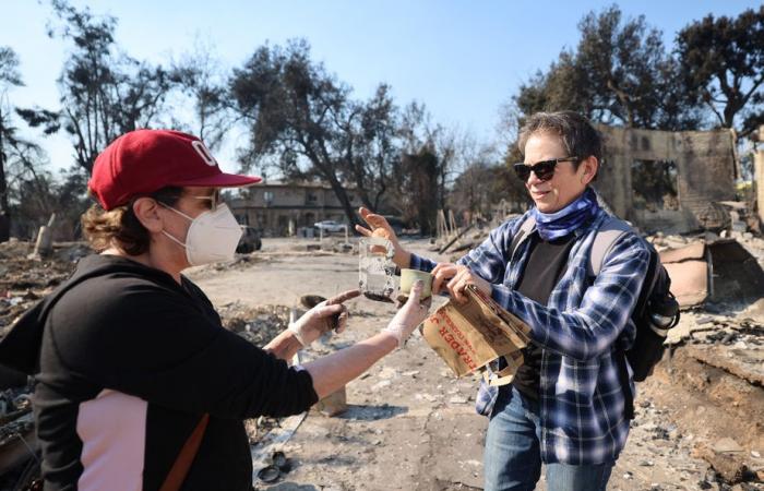 La stampa in California | Distruzione, disordine e aiuto reciproco