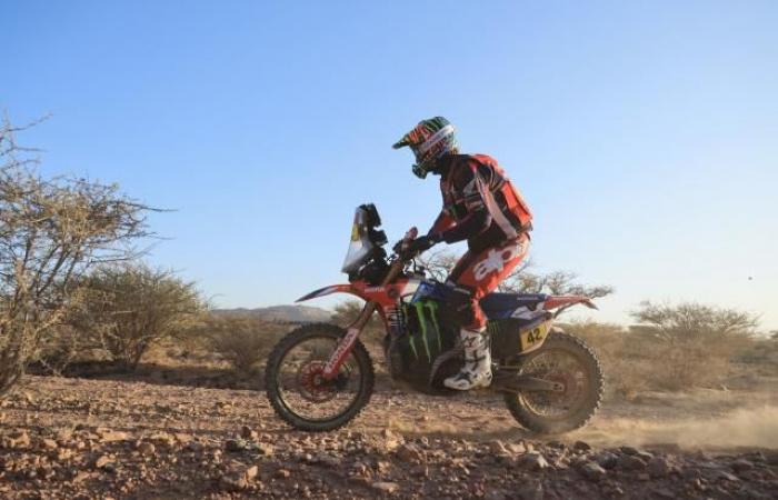 Ricky Brabec vince la 6a tappa della Dakar motociclistica, Adrien Van Beveren stuzzica i leader