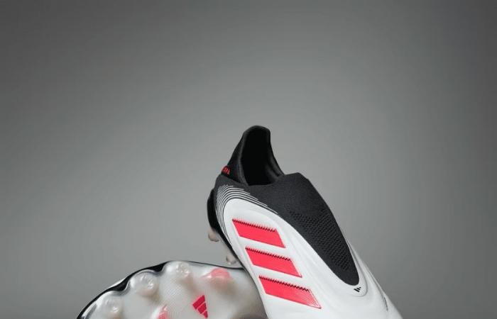 L’adidas COPA trova una versione senza lacci