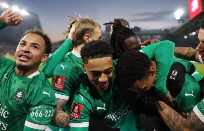 Riepilogo della FA Cup: il Plymouth batte il Brentford nel terzo turno, il Leicester batte il QPR in un thriller con otto gol