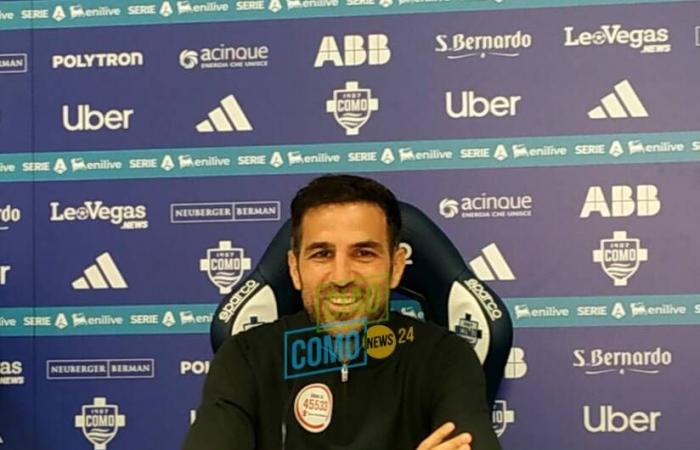 Mister Fabregas contento dei ragazzi:”Ma quando fai una partita del genere i tre punti devono arrivare…”