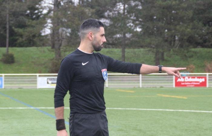 arbitro di calcio in Vandea, si arrende