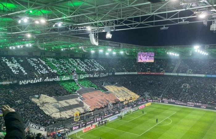 Gladbach: Coreo contro l’FC Bayern Monaco