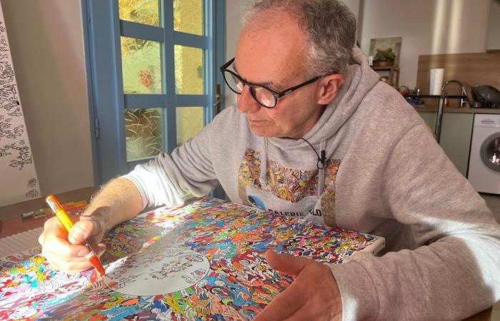 VIDEO. “Tutto è improvvisato!” Idraulico di professione, disegna opere d’arte molto colorate