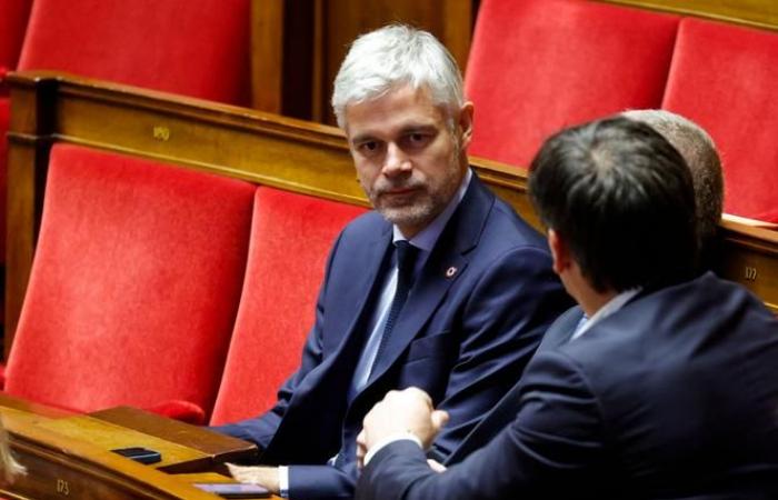 Laurent Wauquiez ritiene che sospendere la riforma senza finanziamenti sarebbe “irresponsabile”; Yaël Braun-Pivet “non è contraria” a “ridiscuterlo”.