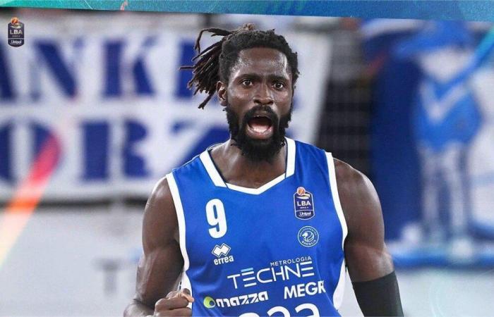 Il Brescia di Maurice Ndour (18 punti, 4 rimbalzi) supera Trento di Saliou Niang in una partita piacevole