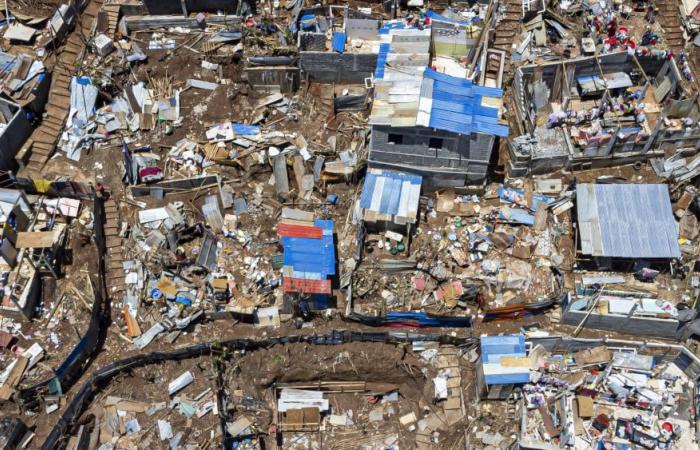 Non ancora ripresosi da Chido, Mayotte ha presto messo in allerta ciclone rosso