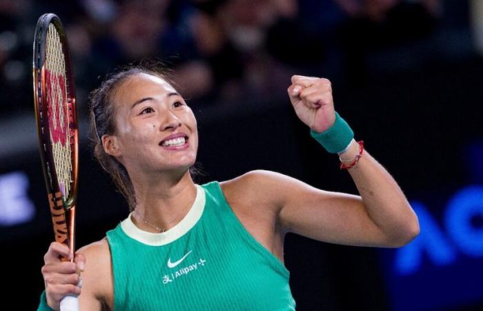 Australian Open > Zheng (5° al mondo) ai detrattori: “Se perdo vi darò il rispetto di base e basta. Non mi vedrete con la faccia felice contro il mio avversario”