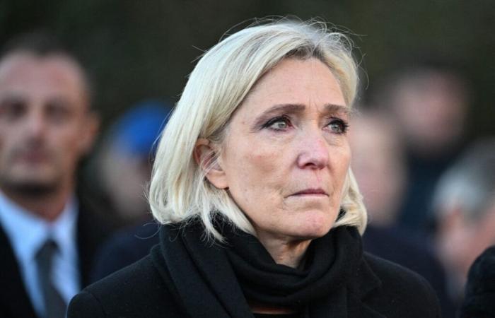 “Non mi perdonerò mai” la sua esclusione dal FN, rivela Marine Le Pen