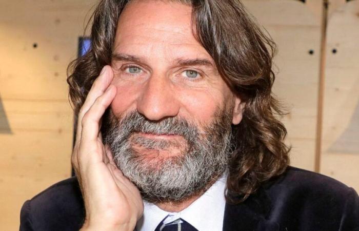 “I medici mi hanno detto…” Frédéric Beigbeder ha avuto un infarto e fatica a seguire l’avvertimento dei cardiologi