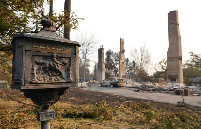 Numerosi monumenti storici persi negli incendi di Palisades e Eaton