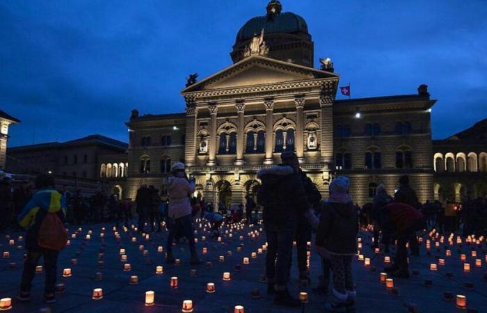 Svizzera: Mille candeline in Piazza Federale contro la povertà