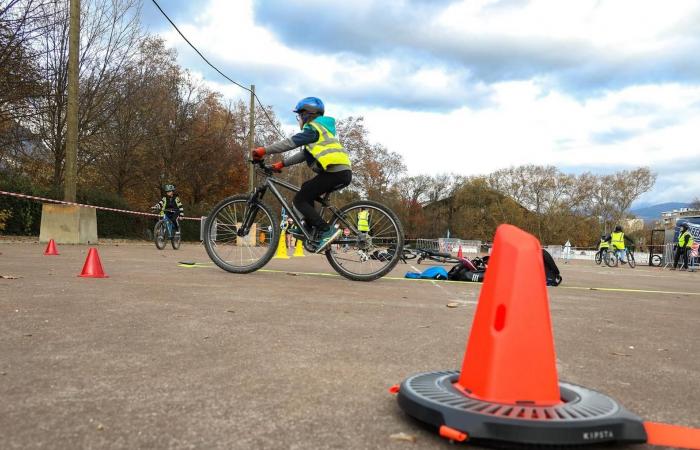 “La vergogna di non saper pedalare” – imparare a pedalare da adulti è possibile