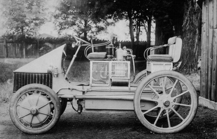 Nel 1900, Porsche inventò la tecnologia che avrebbe portato la NASA sulla Luna