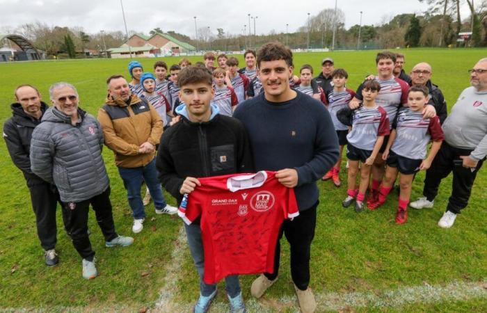 dopo il suo arresto cardiorespiratorio, Antonin, 15 anni, ha ritrovato la sua squadra di rugby